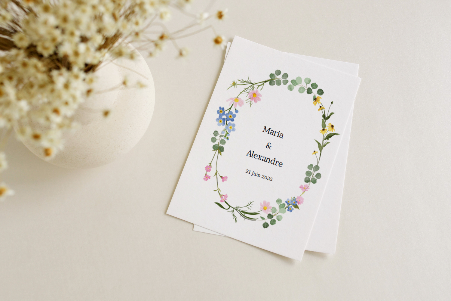 faire-part de mariage printanier avec des fleurs